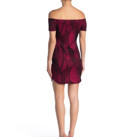 Bailey Blue Nordstrom XL Off Shoulder Mini dress Black/Fuchsia Pink NWT - Picture 2 of 12